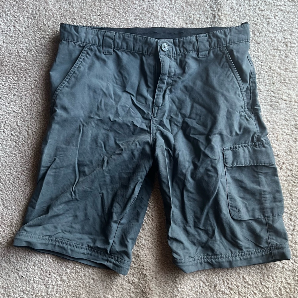 Women’s Columbia shorts 🗻 size Large 12/14 🗻 waist 30